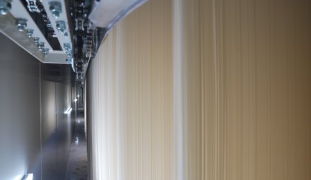 以實現(xiàn)客戶低碳運行目標為驅(qū)動，實施掛面節(jié)能干燥新技術(shù)